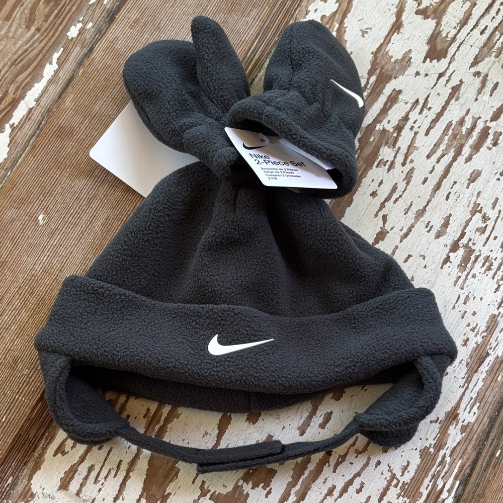 Nike Kids Charcoal Fleece Hat & Gloves - toddler